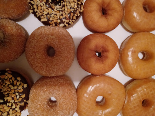 Donut Shop «SK Donuts», reviews and photos, 4837 Gaston Ave, Dallas, TX 75246, USA