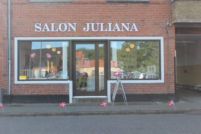 Anmeldelser af Salon Juliana i Silkeborg - Frisør
