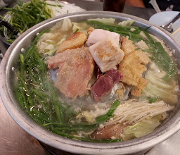 หมูย่างเกาหลีริมบึง บางแสน photo