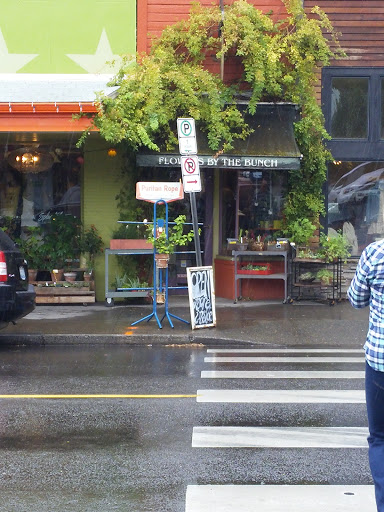 By the Bunch, 7042 SE Milwaukie Ave, Portland, OR 97202, USA, 