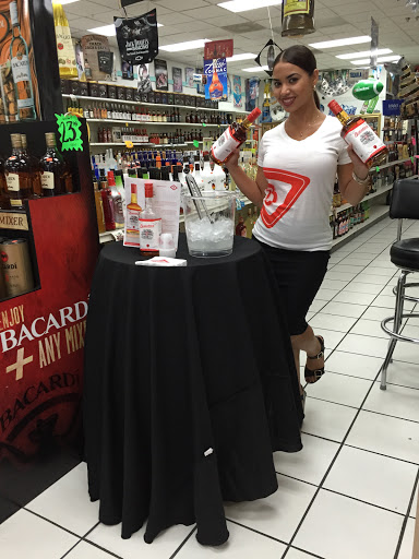 Liquor Store «PAPI LIQUORS and KEGS», reviews and photos, 1446 W 49th St, Hialeah, FL 33012, USA