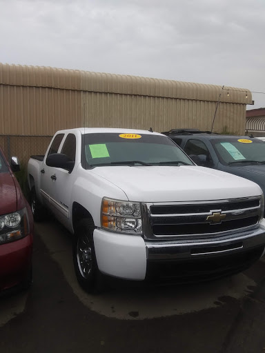 Used Car Dealer «AZ Luxury Auto», reviews and photos, 22047 N 23rd Ave, Phoenix, AZ 85027, USA