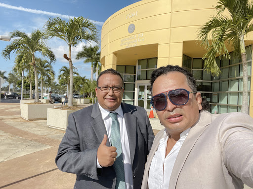 Immigration Attorney «Guerra Sáenz, PL», reviews and photos