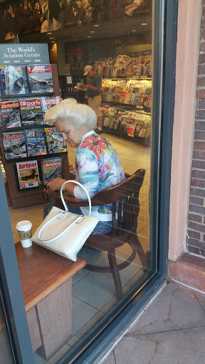 Book Store «Barnes & Noble Booksellers South Corona», reviews and photos, 2470 Tuscany St #101, Corona, CA 92881, USA