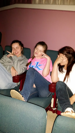 Movie Theater «Theatres of Georgetown», reviews and photos, 401 Outlet Center Dr #175, Georgetown, KY 40324, USA