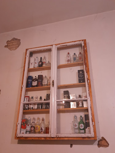 Opinii despre Borpatika Szeszcentrum în Pápa - Kocsma