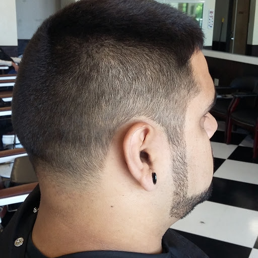 Barber Shop «MANHOOD BARBER SHOP», reviews and photos, 530 SW 205th Ave #300, Beaverton, OR 97006, USA