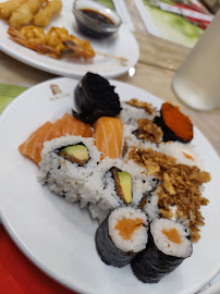 Sushi du Restaurant Palais d'Asie à Saint-Genis-Pouilly - n°16