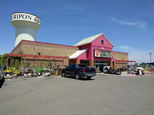 Home Improvement Store «Tractor Supply Co.», reviews and photos, 860 Jack Tone Rd, Ripon, CA 95366, USA