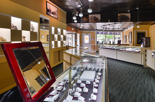 Jeweler «Jewel Box Jewelers», reviews and photos, 100 S Main St, Zionsville, IN 46077, USA