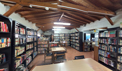 Biblioteca Pública Fernando Gómez Martínez