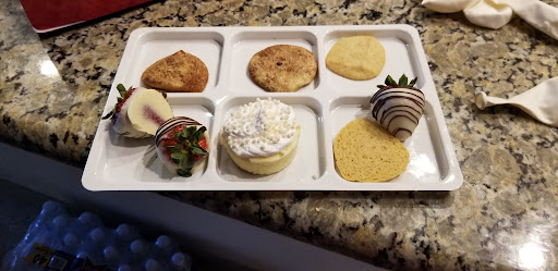 Gift Shop «Edible Arrangements», reviews and photos, 19079 Lyndon B Johnson Fwy #55c, Mesquite, TX 75150, USA