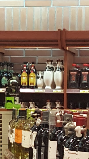 Olive oil shops in Quito