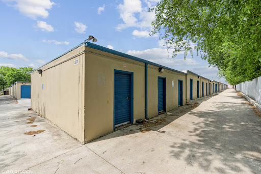 Self-Storage Facility «Watson & Taylor Self Storage», reviews and photos, 2410 SW Loop 410, San Antonio, TX 78227, USA