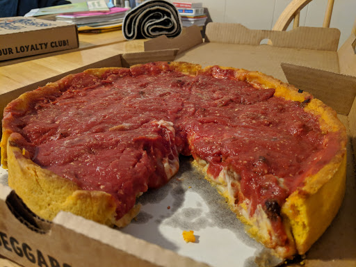 Pizza Restaurant «Beggars Pizza», reviews and photos, 8100 S Stony Island Ave, Chicago, IL 60617, USA