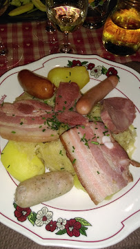 Choucroute d'Alsace du Restaurant français Le Hupsa Pfannala - Winstub Le Hups’ à Saint-Hippolyte - n°12