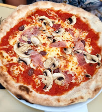 Pizza du Restaurant Le Garibaldi à Nice - n°4