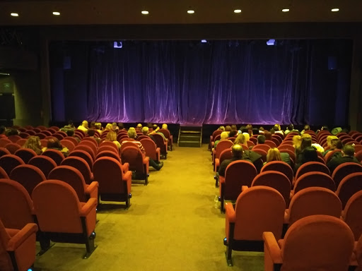 Θέατρο 