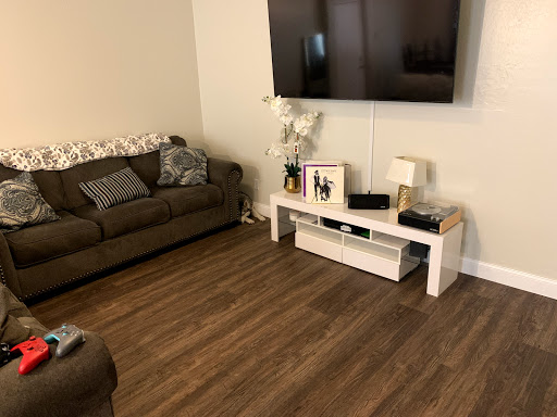 Flooring Store «Lumber Liquidators, Inc.», reviews and photos, 2460 E Germann Rd Suite 8, Chandler, AZ 85286, USA