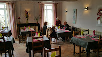 Atmosphère du Restaurant français Restaurant La Grignotière à Monfort - n°16