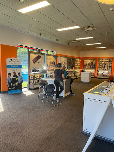 Cell Phone Store «AT&T Authorized Retailer - Hurstbourne Pkwy», reviews and photos, 1890 S Hurstbourne Pkwy Ste 1, Louisville, KY 40220, USA