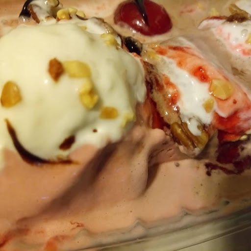 Ice Cream Shop «Marble Slab Creamery», reviews and photos, 780 E Road to Six Flags St #234, Arlington, TX 76011, USA