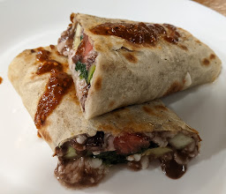 Yug Vegetariano photo