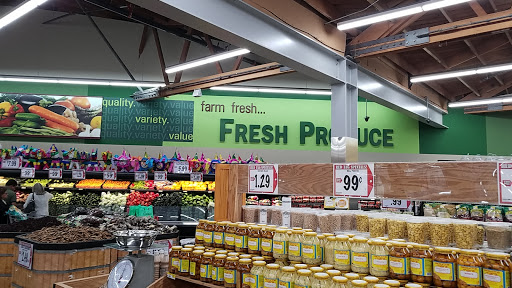 Grocery Store «Superior Grocers», reviews and photos, 15000 Crenshaw Blvd, Gardena, CA 90249, USA