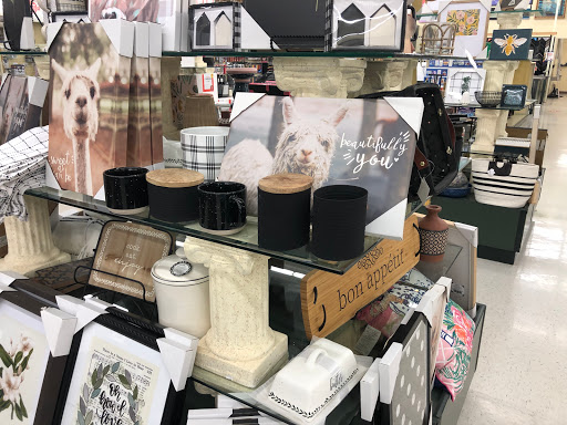 Craft Store «Hobby Lobby», reviews and photos, 6801 Hadley Rd, South Plainfield, NJ 07080, USA