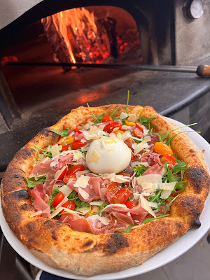 Madre mia pizzeria à Fréjus