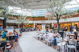 Kronenburg Shopping Center image
