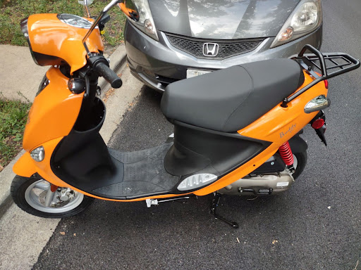 Motor Scooter Dealer «Scooterworks Chicago», reviews and photos, 5410 N Damen Ave, Chicago, IL 60625, USA