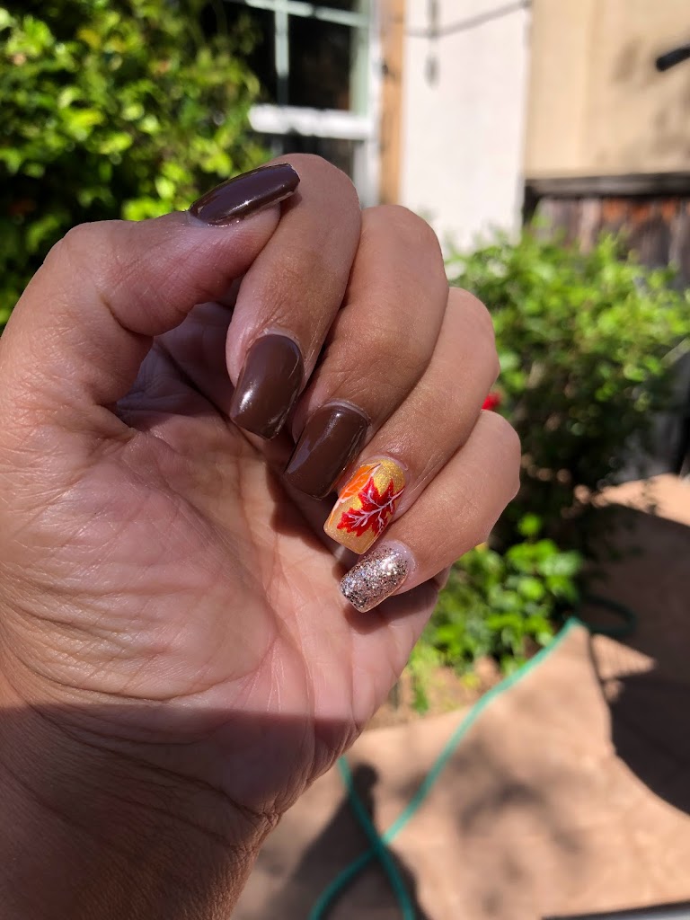 Star Nails 92069
