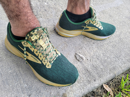 Sporting Goods Store «Fleet Feet Sports Orlando», reviews and photos, 25 W Crystal Lake St, Orlando, FL 32806, USA