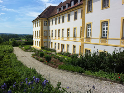 Kloster Zangberg - Orden der Schwestern der Heimsuchung Mariä Hofmark 1, 84539 Zangberg, Deutschland