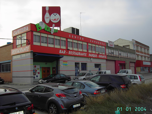 Información y opiniones sobre Bowling Center Zaragoza de Cuarte De Huerva