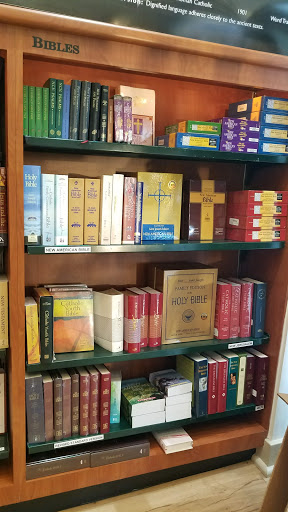 Christian Book Store «Pauline Books & Media», reviews and photos, 172 Michigan Avenue, Chicago, IL 60601, USA