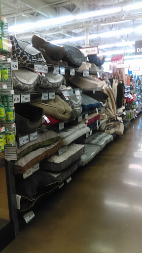 Pet Supply Store «Pet Supplies Plus», reviews and photos, 1237 Concord Pkwy N, Concord, NC 28025, USA