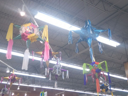 Grocery Store «Mi Pueblo Food Center», reviews and photos, 2100 Railroad Ave, Pittsburg, CA 94565, USA