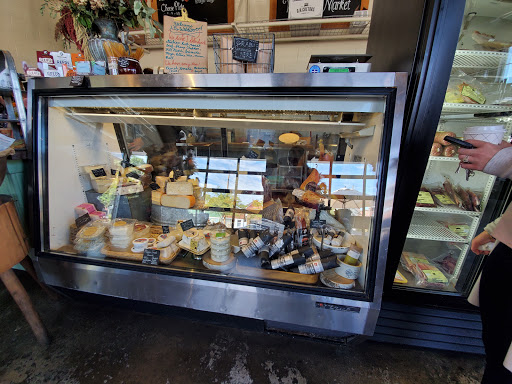 Grocery Store «Wildwood Market», reviews and photos, 1015 Virginia Ave, Indianapolis, IN 46203, USA