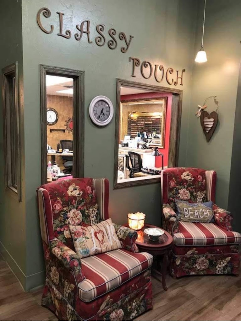 Classy Touch Hair & Nail Salon 65804