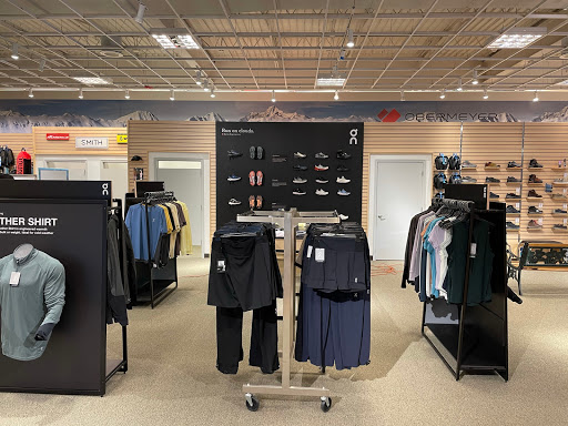 Sporting Goods Store «Peter Glenn Ski & Sports», reviews and photos, 5600 Roswell Rd, Atlanta, GA 30342, USA