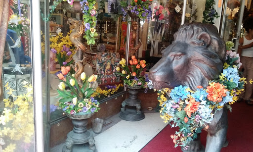 Book Store «Garland of Letters Bookstore», reviews and photos, 527 South St, Philadelphia, PA 19147, USA