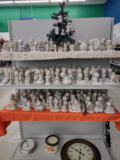 Non-Profit Organization «Goodwill Industries», reviews and photos, 170 Great Oaks Trail, Wadsworth, OH 44281, USA