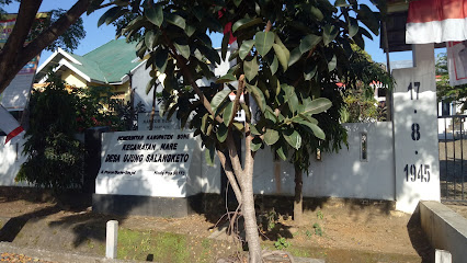Kantor Desa Ujung Salangketo