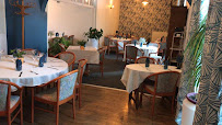 Atmosphère du Restaurant français Auberge de Vindobriga à Saint-Martin-la-Pallu - n°8