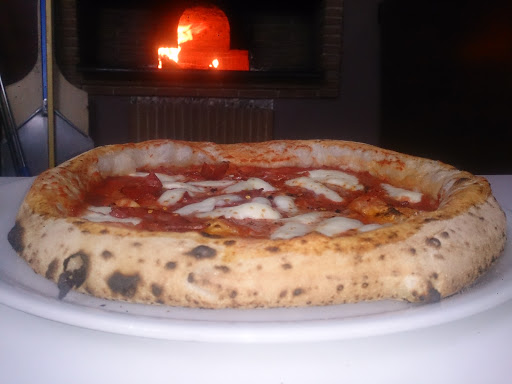 Pizzeria Scusate Il Ritardo in Trentola Ducenta, Provincia di Caserta