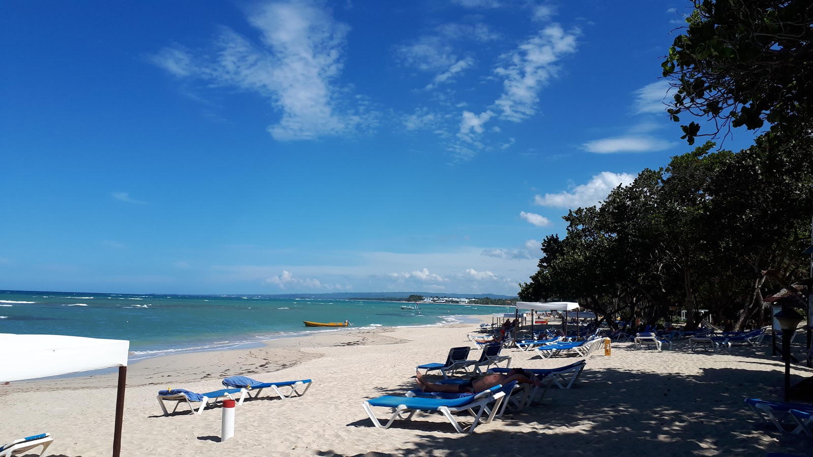 Costa dorada'in fotoğrafı - rahatlamayı sevenler arasında popüler bir yer