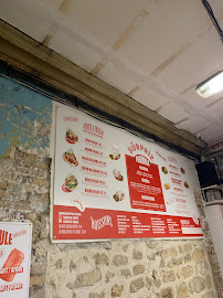Sürpriz - Berliner Kebab à Paris menu