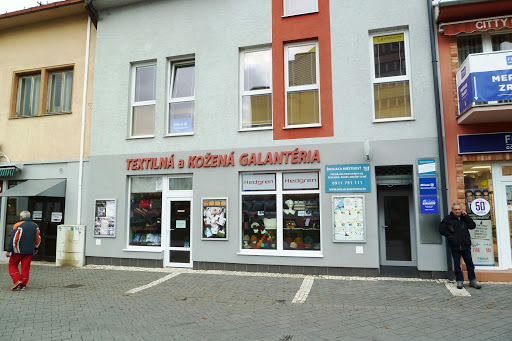 Byty Levice